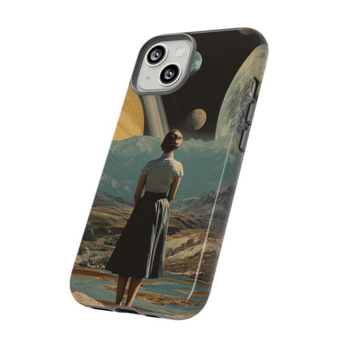 Vrouw in Vintage Jurk met Planetenlandschap