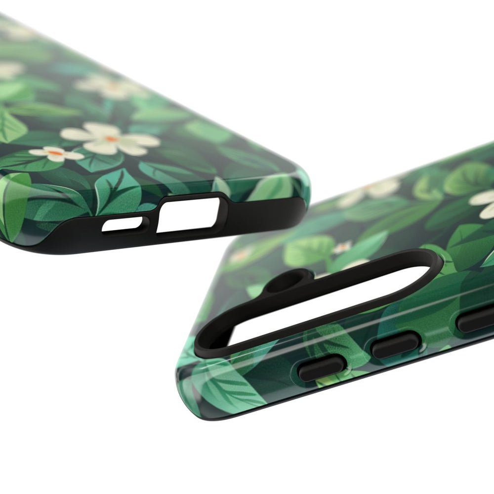 Groene Bladeren en Witte Bloemenpatroon