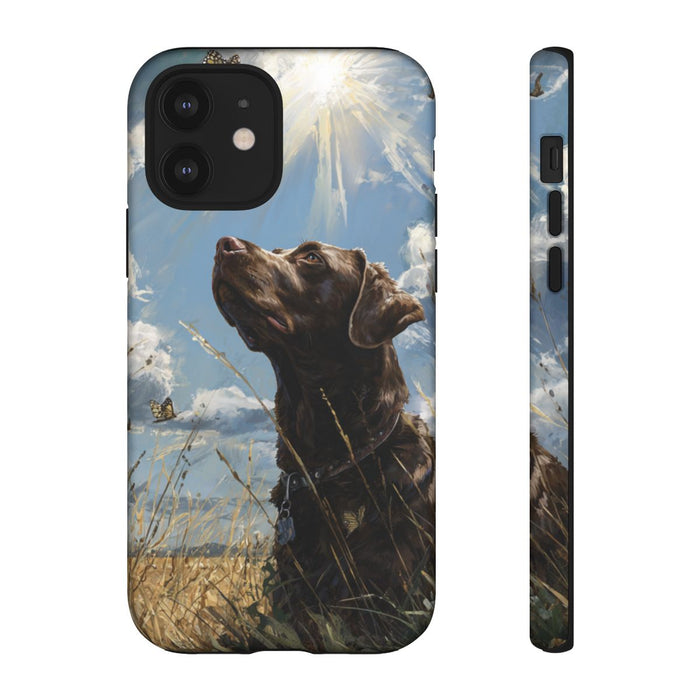 Chocoladekleurige Labrador met Vlinders in Veld