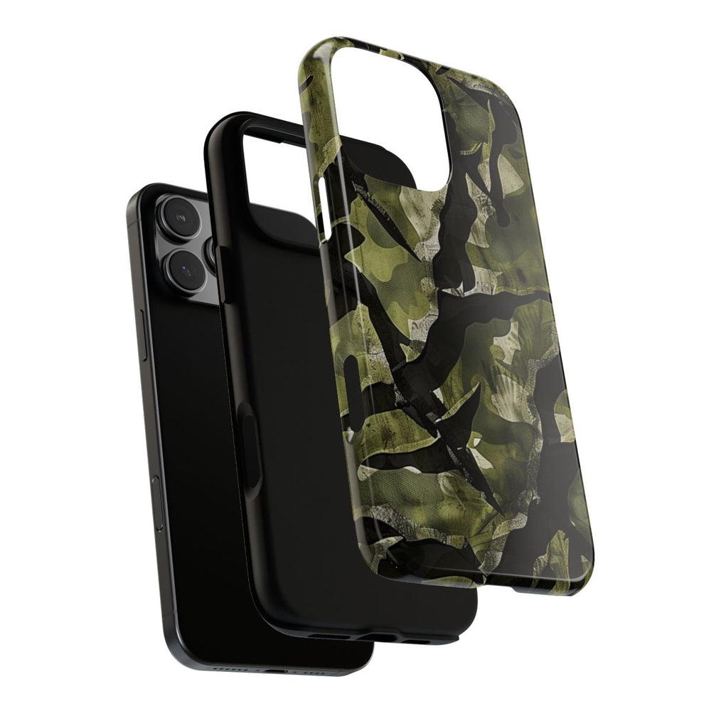 Groen Camouflagepatroon met Zwarte Abstracte Vormen