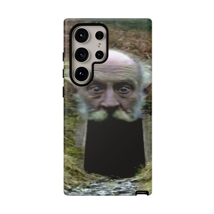 Surrealistische Reuzenhoofd-Toegang in de Natuur