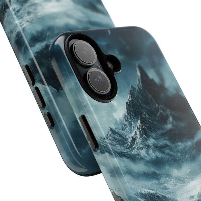 Mysterieus Berglandschap met Eenzame Wandelaar