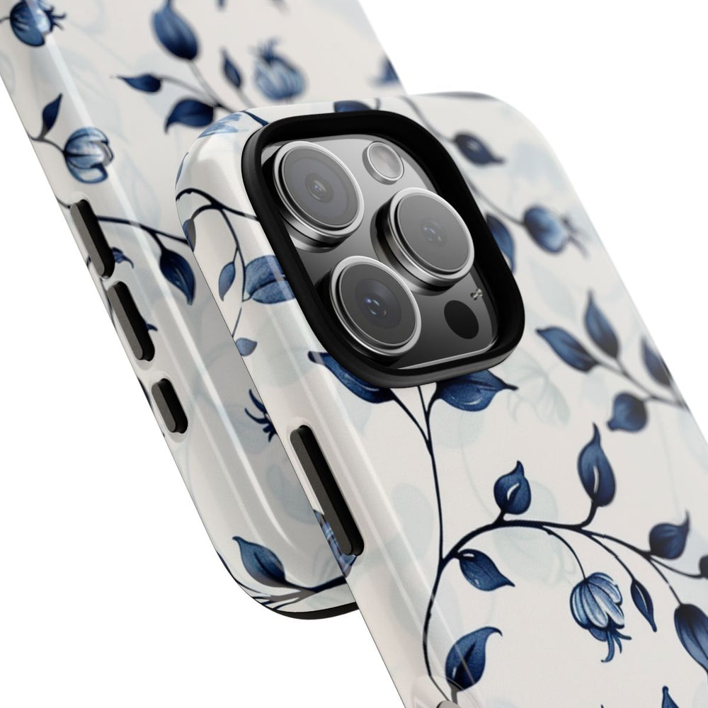 Blauw Bloemenrankenpatroon