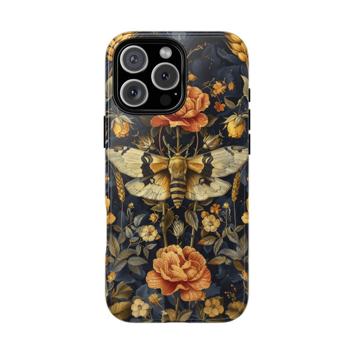 Gouden Bloemen en Mottenpatroon op Donkerblauw