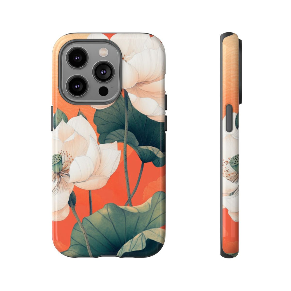 Witte Lotus Bloemen met Groene Bladeren op Oranje Achtergrond