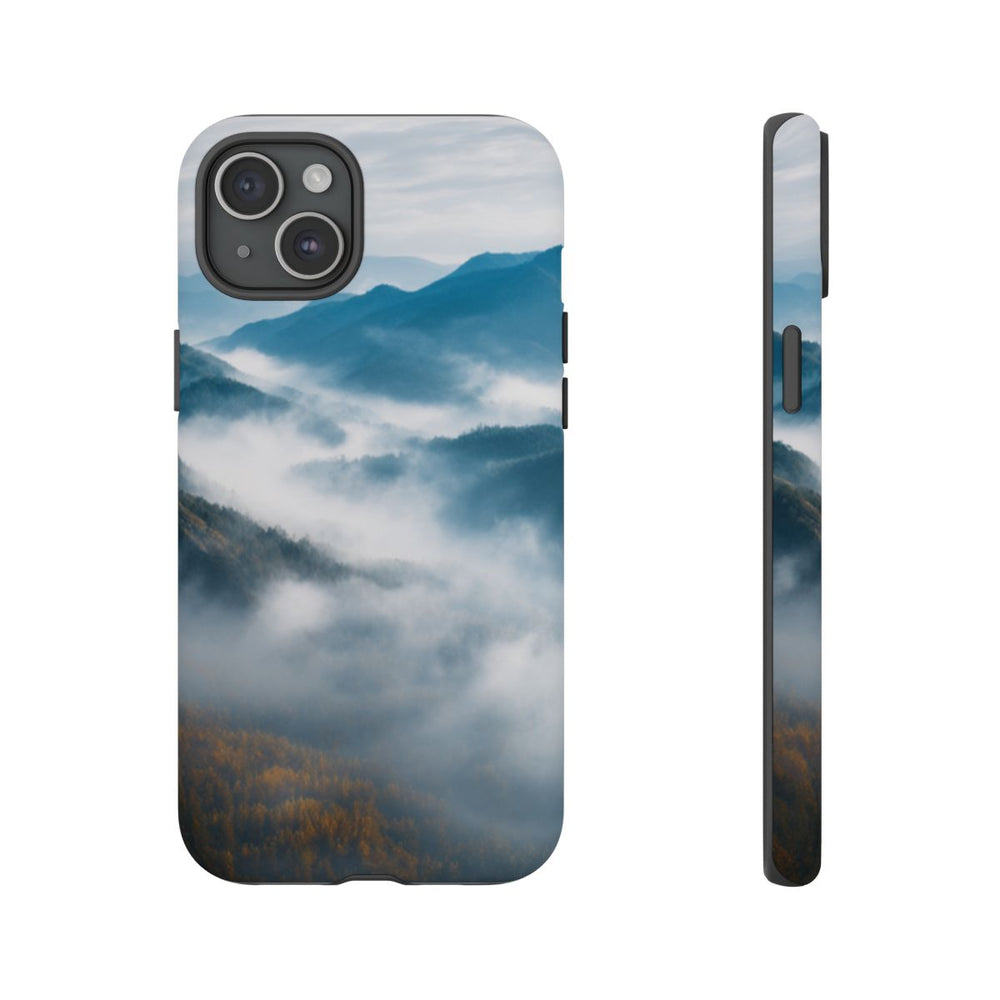 Mysterieus Berglandschap met Mist