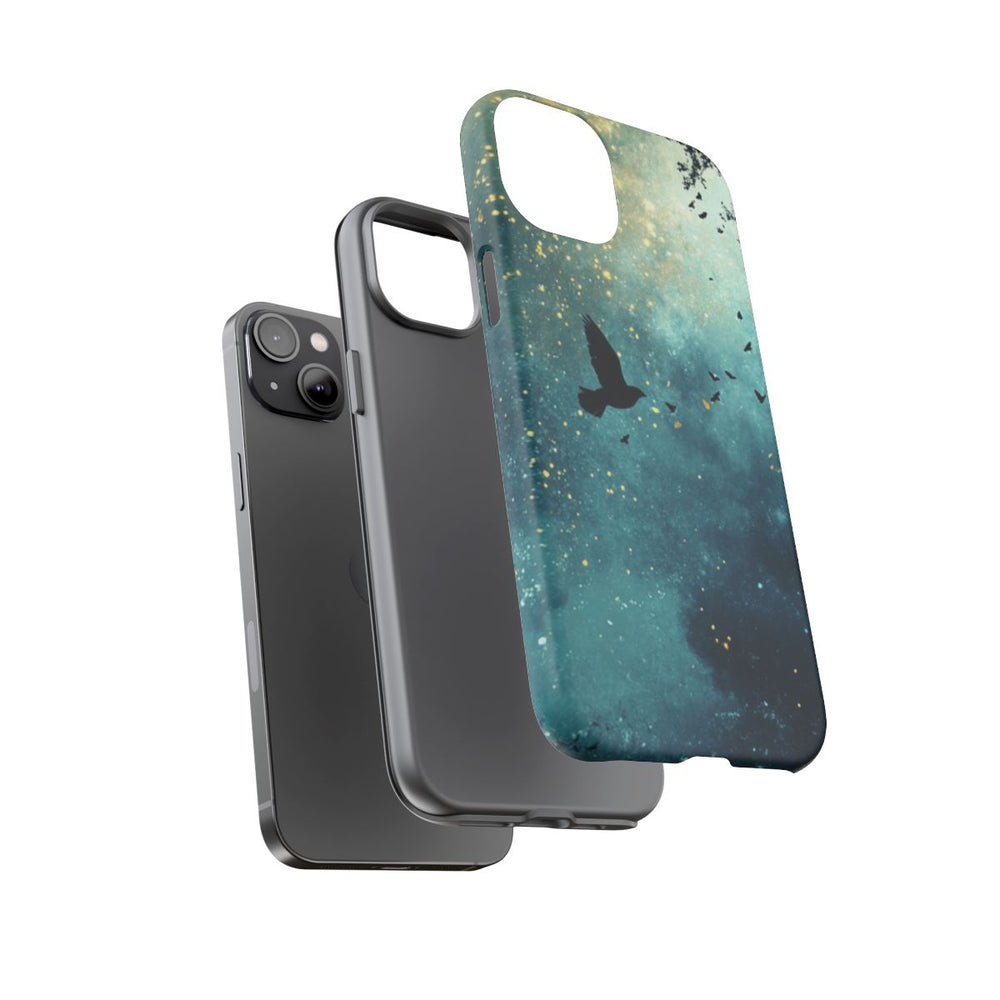 Nachtelijke Lucht met Vliegende Vogels en Bomen