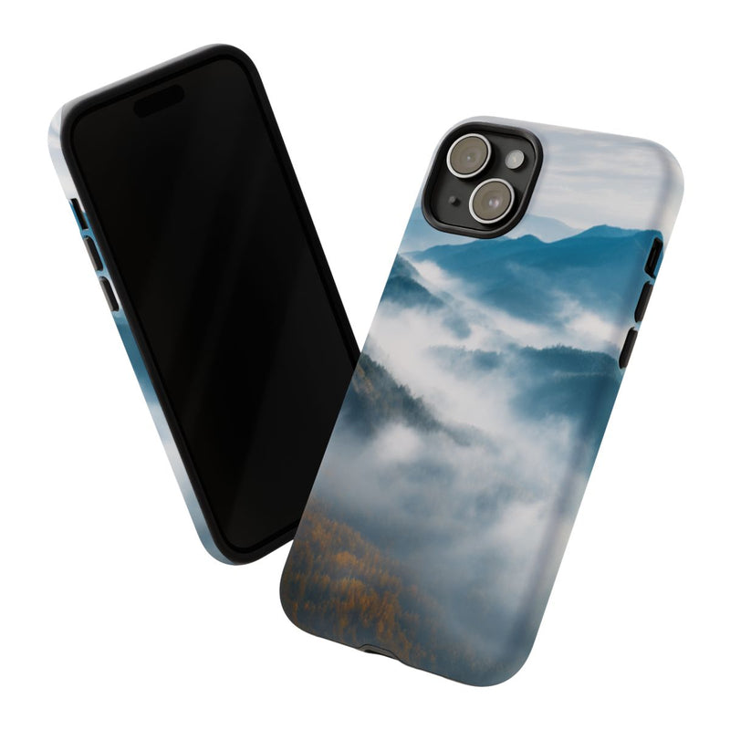 Mysterieus Berglandschap met Mist