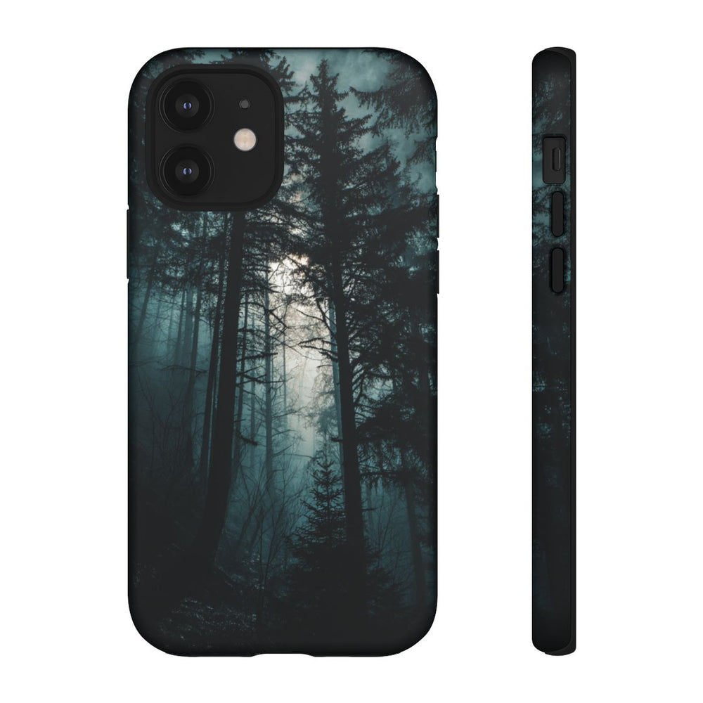 Donkere Mistige Bos Silhouetten