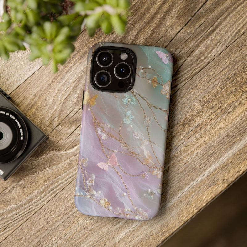 Iridescerende Pastelvlinders en Rankendecor